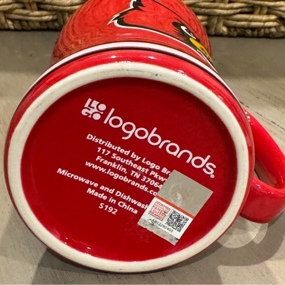 St. Louis Cardinals Baseball Blanket Wrap Snuggie, Fan T-shirt & Mug 3 Piece Set - Picture 15 of 16